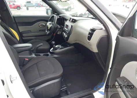 2016 Kia Soul из США, поврежденный, VIN KNDJN2A21G7334945